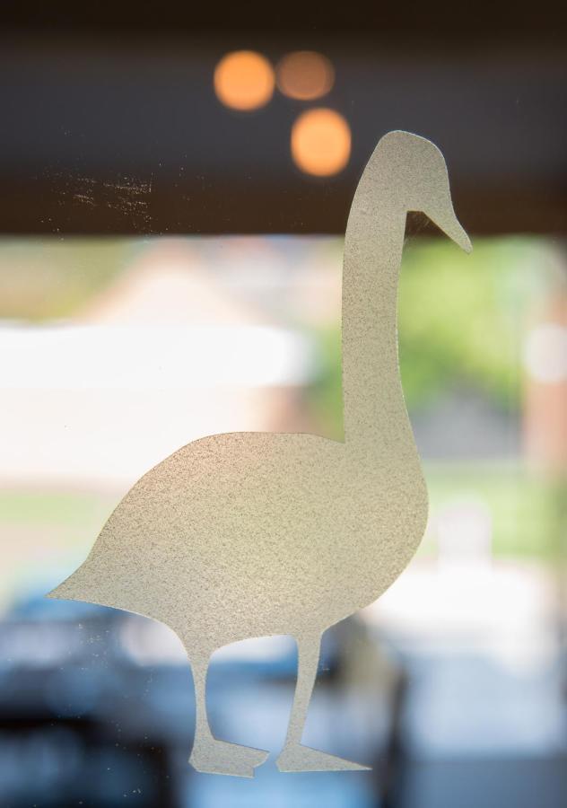 The Swan Inn Hanley Castle Extérieur photo